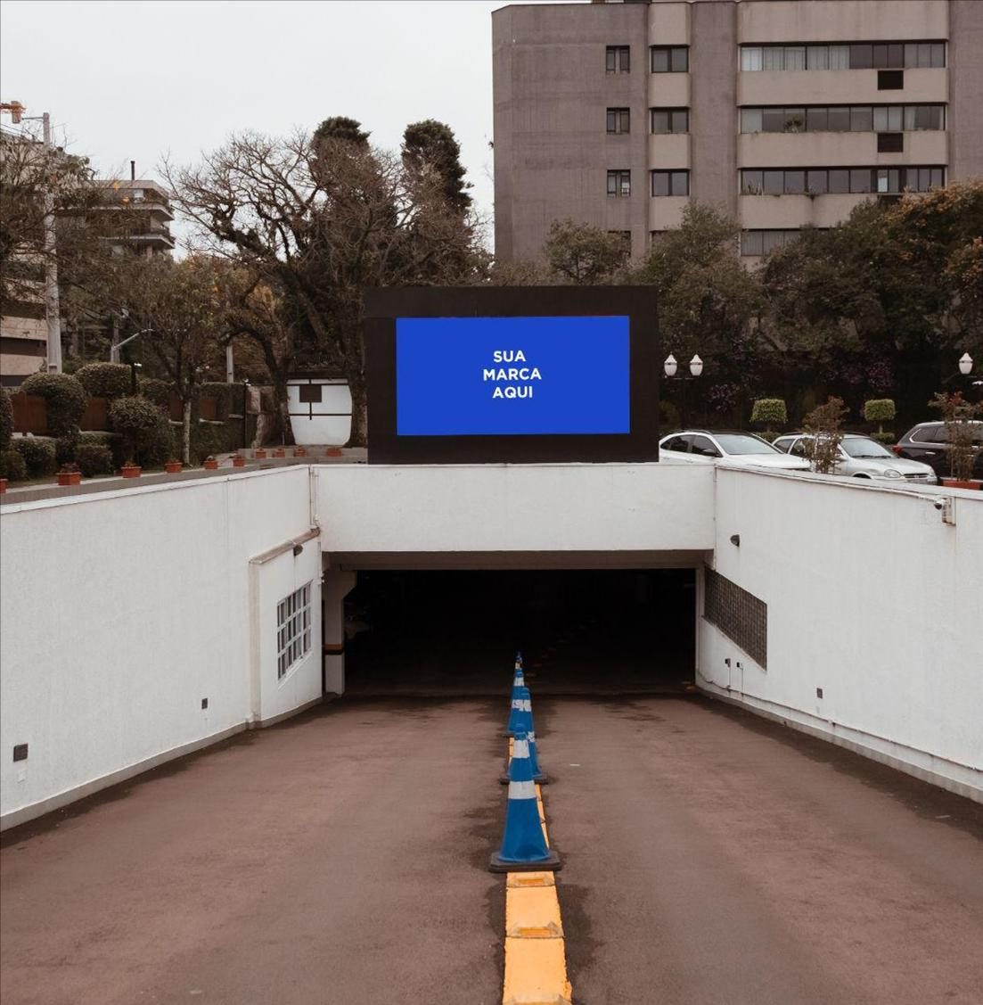 Painel de LED na Portaria Social